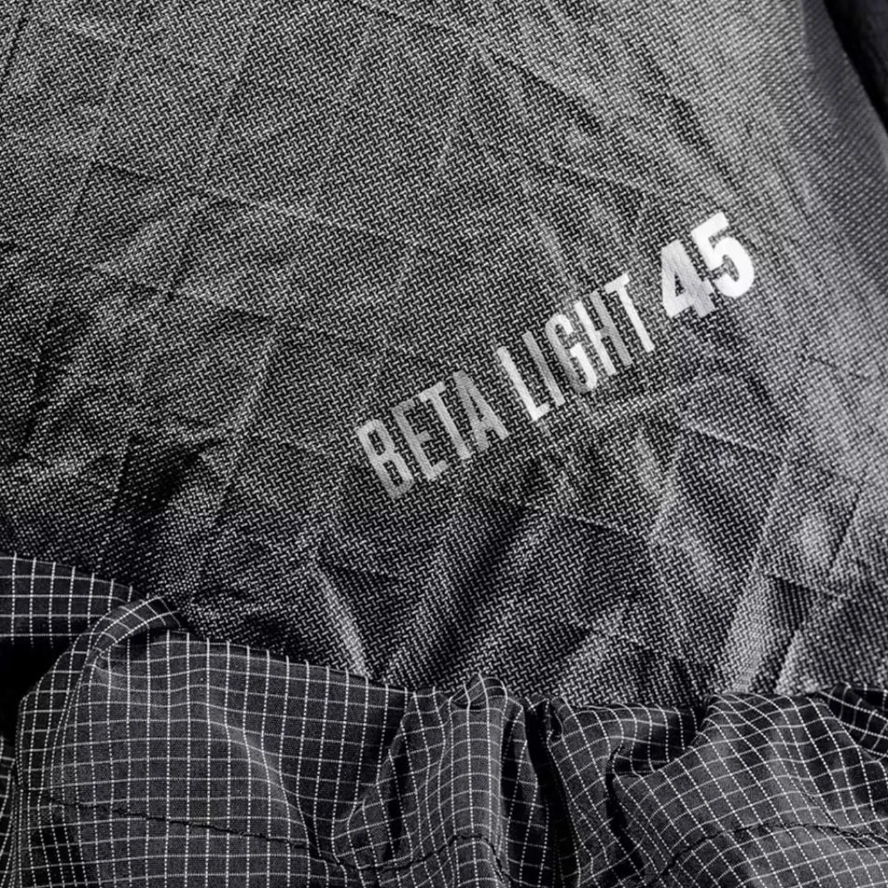 Black Diamond Beta Light 45 Backpack