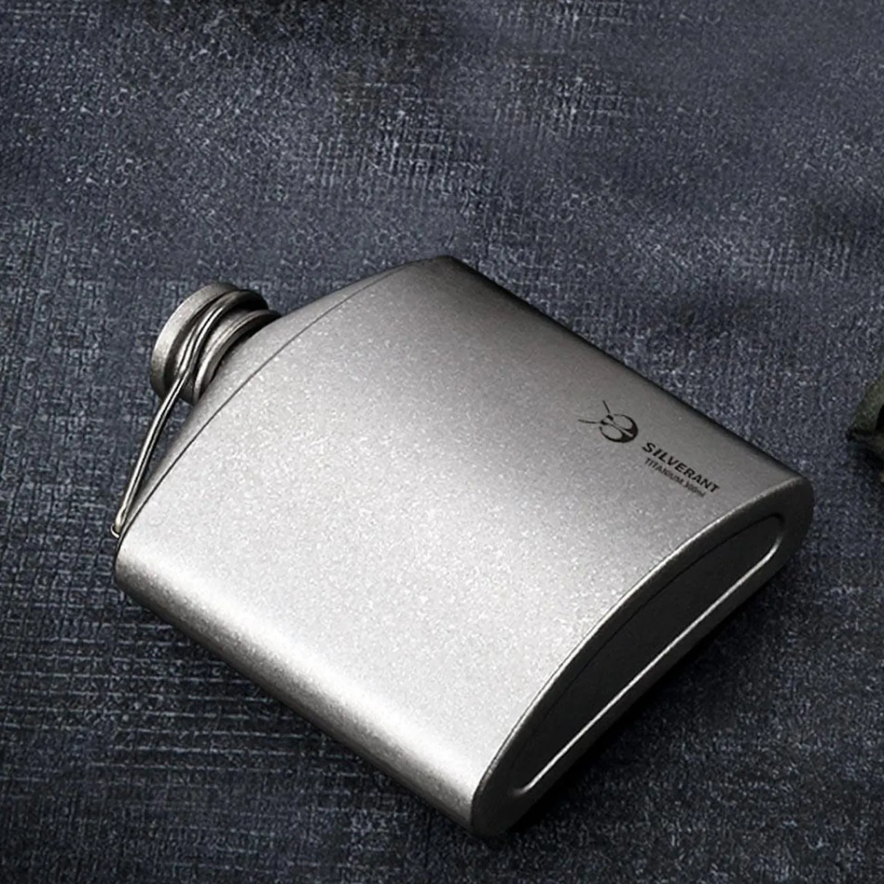SilverAnt Titanium Hip Flask & Funnel 300ml