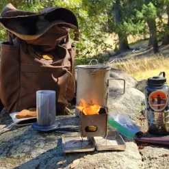 TOAKS Titanium Pot 750ml with lid and bail handle