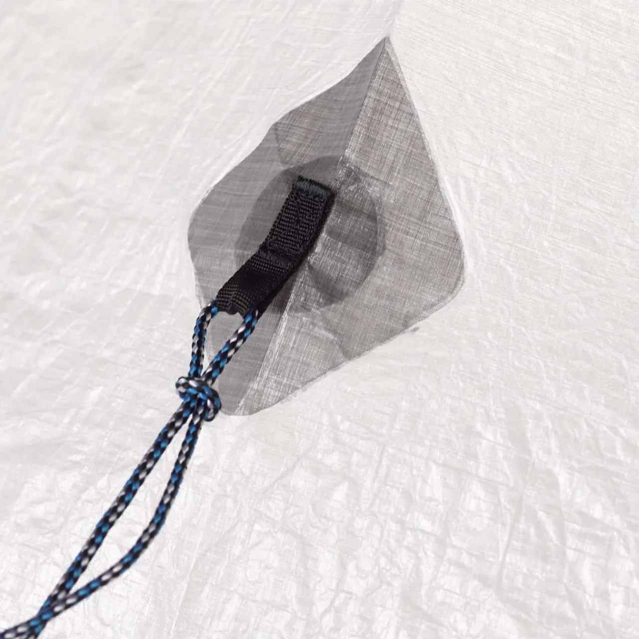 Hyperlite Mountain Gear UltaMid 2 - Ultralight Pyramid Tent